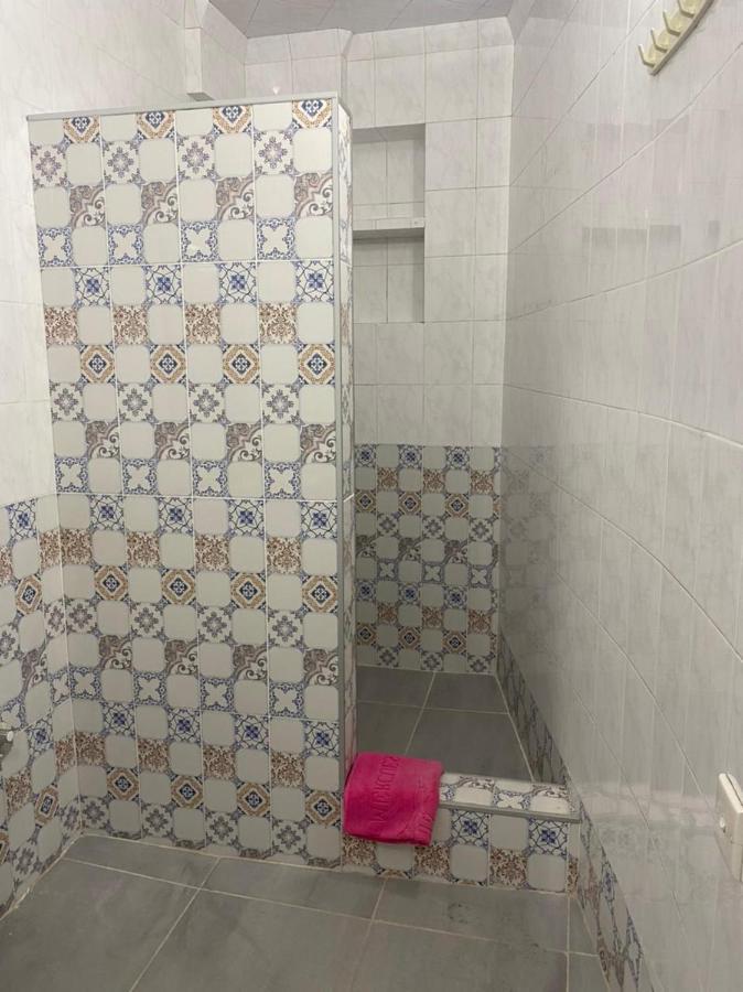 Spacious Dinamo Apartment Tbilisi Exterior foto