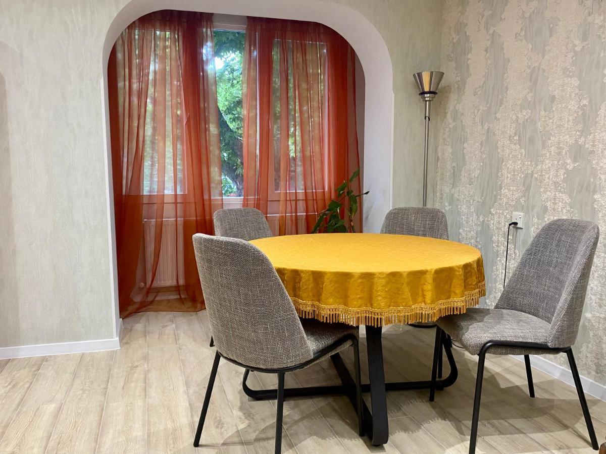 Spacious Dinamo Apartment Tbilisi Exterior foto